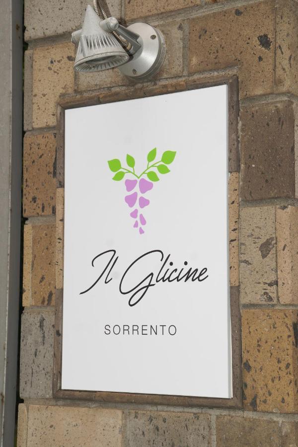 Hotel Il Glicine Sorrent Exterior foto